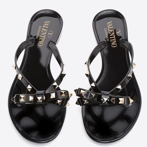 Valentino Garavani Bow Sandals 6.5-7